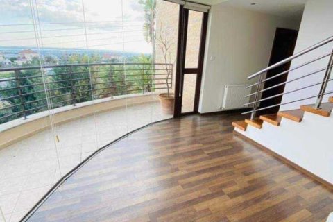 Дом с 4 спальнями в Ипсонас, Кипр №30746 3