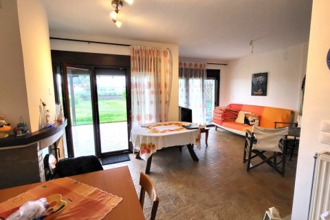 Дом с 3 спальнями в Халкидики, Греция №108158 3