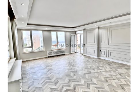 3 dormitorios Apartment en Dao Huu Canh, Vietnam No. 120819 1