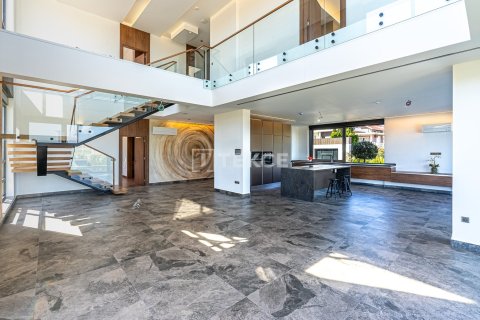 4 bedrooms Villa in Tan Xuan, Vietnam No. 14123 29