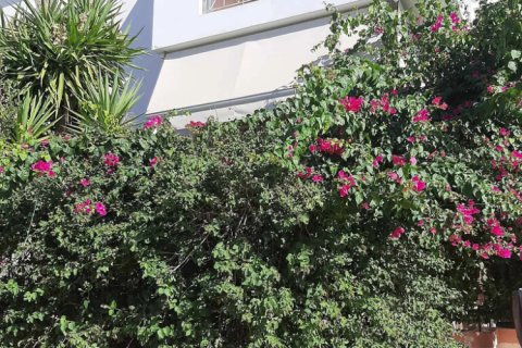 Мезонет с 4 спальнями в Саронис, Греция №107678 19