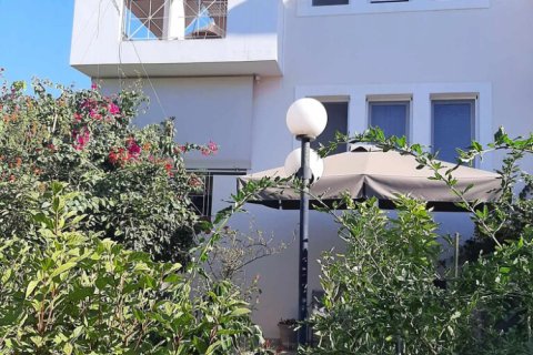 Мезонет с 4 спальнями в Саронис, Греция №107678 16