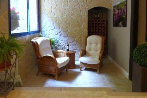 4 bedrooms House in Monpazier, France No. 69448 7