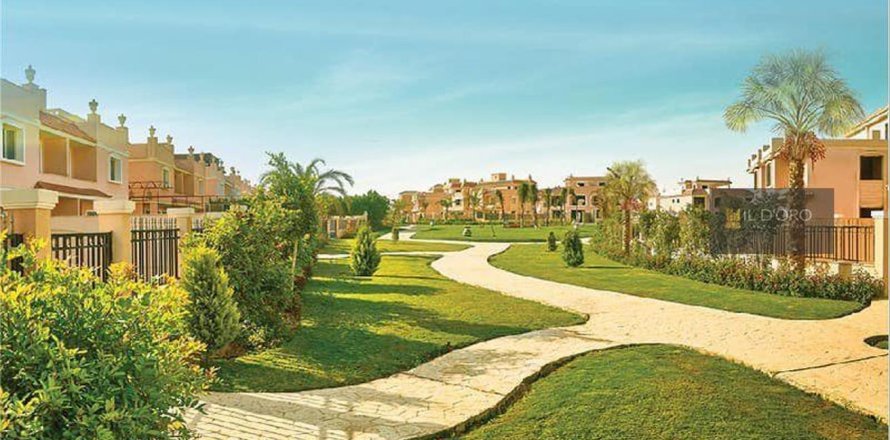 6 bedrooms Townhouse in Vinh Long, Vietnam No. 39024