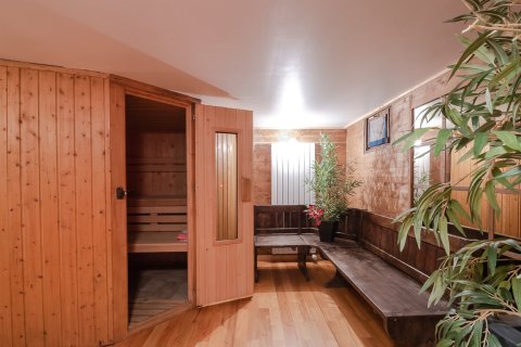 4 bedrooms House in Chamonix-Mont-Blanc, France No. 99452 19