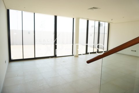 4 bedrooms Villa in Thach Than, Vietnam No. 80252 7