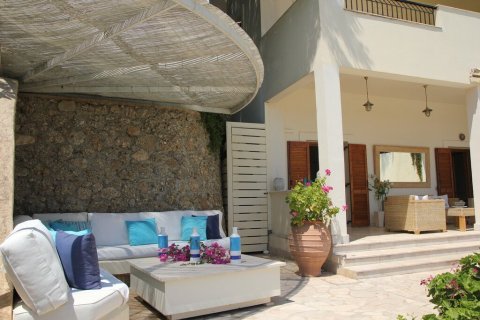 5 bedrooms Villa in Kranidi, Greece No. 108059 16