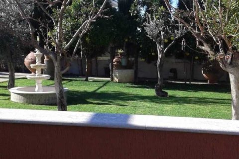 4 chambres House à Agios Athanasios, Cyprus No. 29670 3