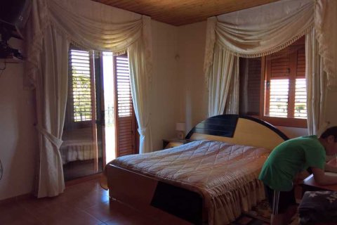 4 chambres House à Agios Athanasios, Cyprus No. 29670 6