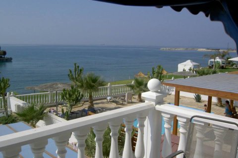 Studio Villa in Limassol, Cyprus No. 105532 5