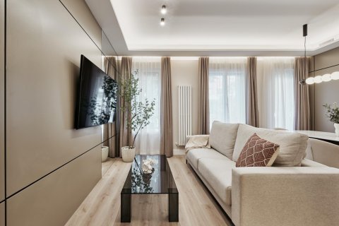 2 bedrooms Apartment in Madrid, Spain No. 126287 1