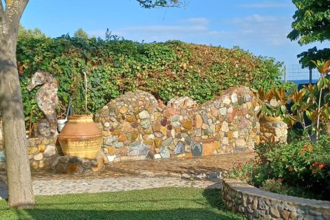 Дом с 4 спальнями в Халкидики, Греция №107637 23