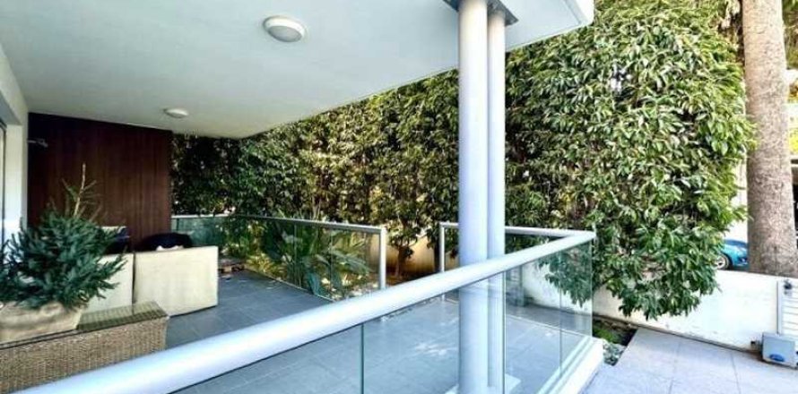 3 bedrooms Apartment in Enkomi, Cyprus No. 80882