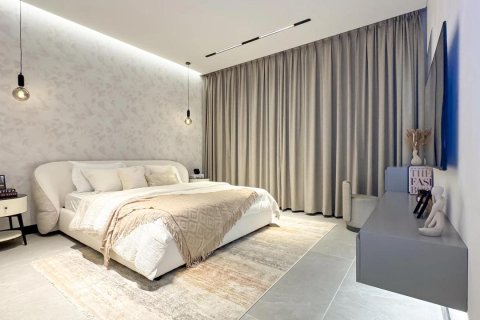 3 dormitorios Apartment en Dubai, UAE No. 91142