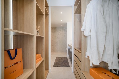 4 dormitorios Apartment en Hong Phong, Vietnam No. 27540 14