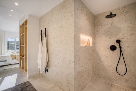 4 dormitorios Apartment en Hong Phong, Vietnam No. 27540 17