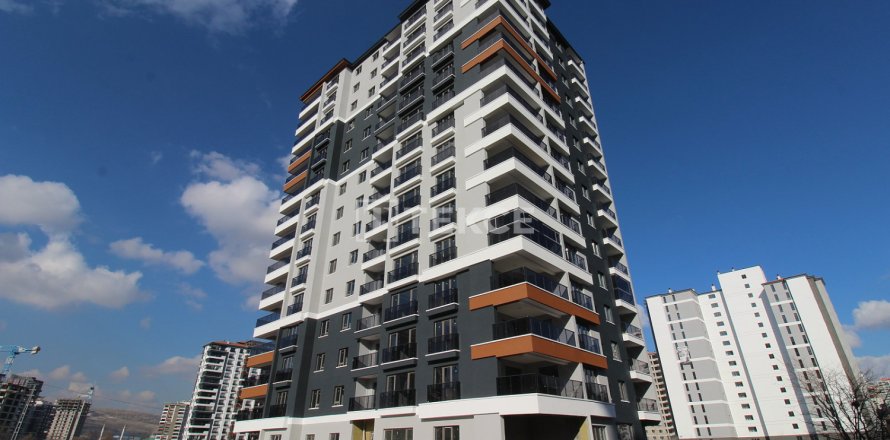 4 bedrooms Apartment in Ankara, Turkey No. 61109