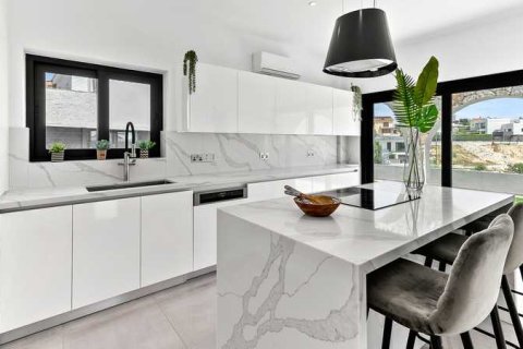 3 bedrooms House in Episkopi, Cyprus No. 44646 15