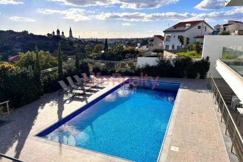 6 bedrooms House in Mouttagiaka, Cyprus No. 100846 2