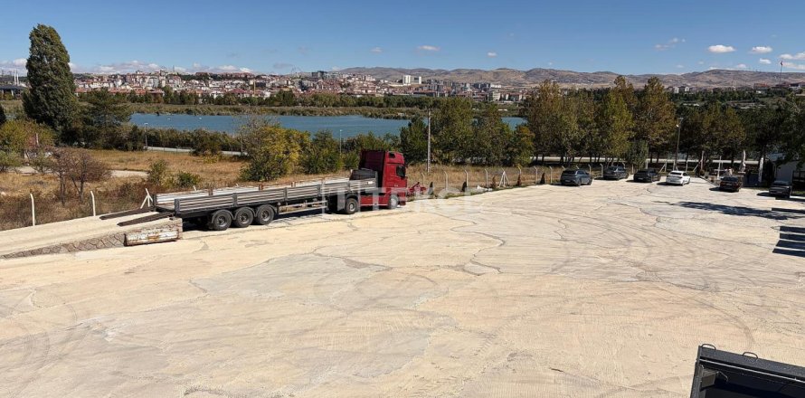 11230m² Land in Quang Ngai, Vietnam No. 112801