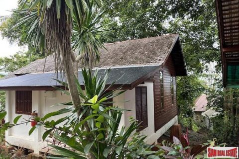 30 bedrooms Land in Ko Samui, Thailand No. 97046 13