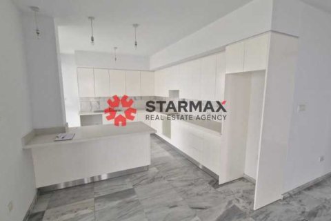 4 bedrooms Apartment in Larnaca, Cyprus No. 82834 15