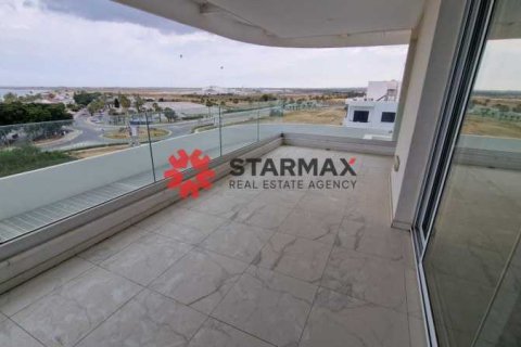 4 bedrooms Apartment in Larnaca, Cyprus No. 82834 16
