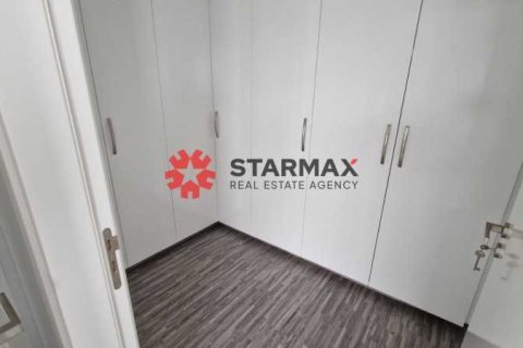 4 bedrooms Apartment in Larnaca, Cyprus No. 82834 7