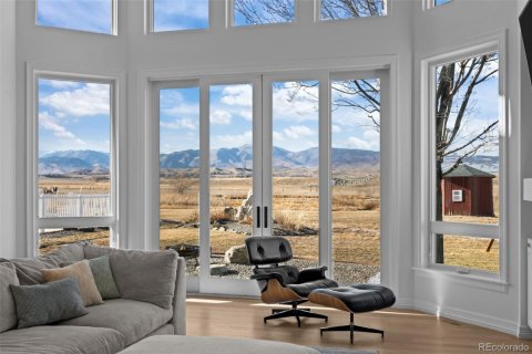 4 bedrooms House in Longmont, USA No. 77081 4