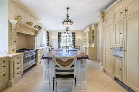 Вилла с 9 спальнями в Мужен, Франция №67214 14