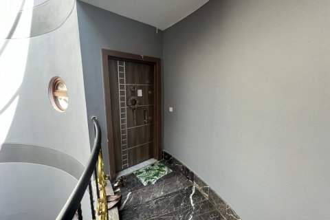 2 bedrooms Penthouse in Tri Phuong, Vietnam No. 13199 9