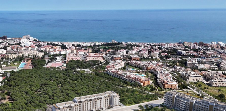 3 bedrooms Apartment in Torremolinos, Spain No. 128063