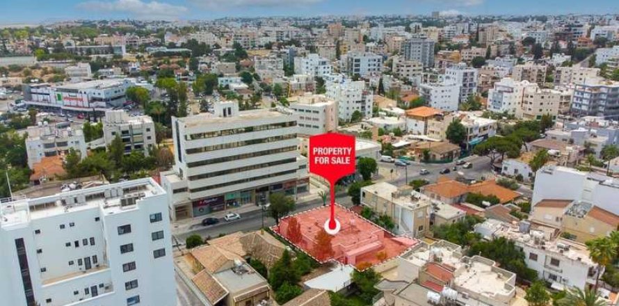 Commercial property in Nicosia, Cyprus No. 84573