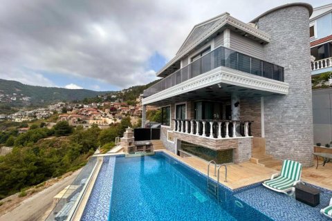 4 rooms Villa à Alanya, Turkey No. 21643