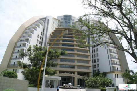 4 bedrooms Apartment in Pattaya, Thailand No. 96542 8
