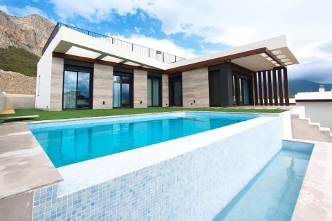 3 bedrooms Villa in Polop, Spain No. 123416