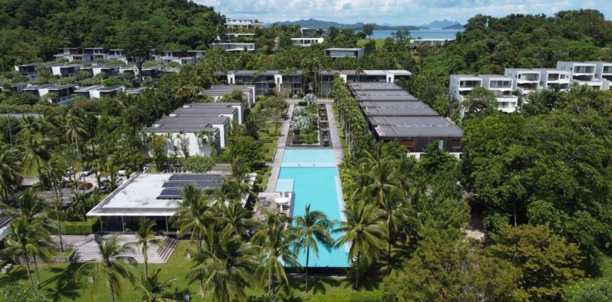 2 bedrooms Apartment in Phuket, Thailand No. 97392