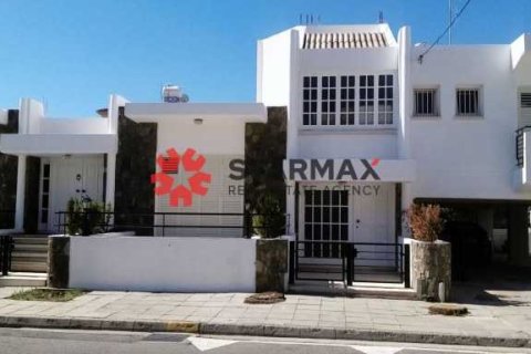 3 bedrooms House in Enkomi, Cyprus No. 82730 4