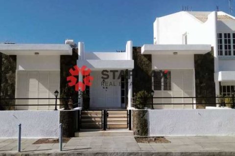 3 bedrooms House in Enkomi, Cyprus No. 82730 1