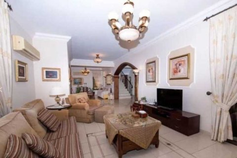 5 chambres Villa à Mosfiloti, Cyprus No. 83243 7