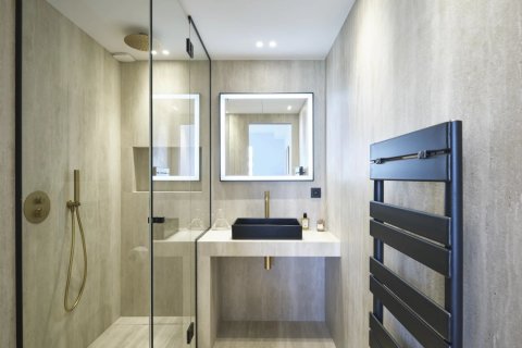 2 bedrooms Apartment in Cannes, France No. 75908 10