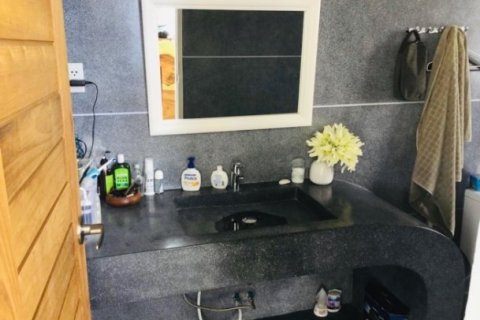 3 bedrooms Villa on the Chaweng Beach, Thailand No. 96059 19