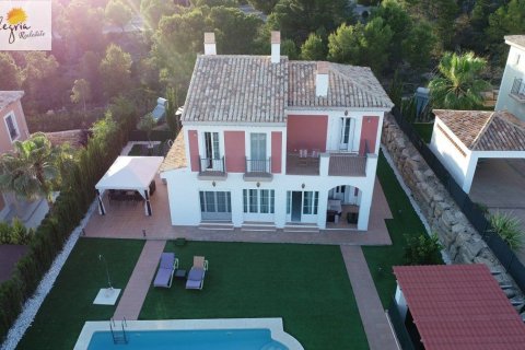 4 bedrooms Villa in Long Dinh, Vietnam No. 84871 28