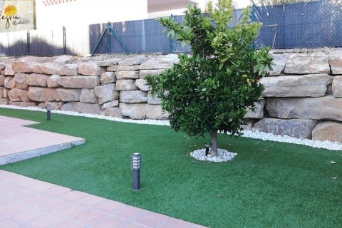 4 bedrooms Villa in Long Dinh, Vietnam No. 84871 9