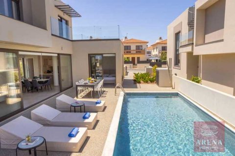 3 bedrooms Villa in Paralimni, Cyprus No. 78599 5