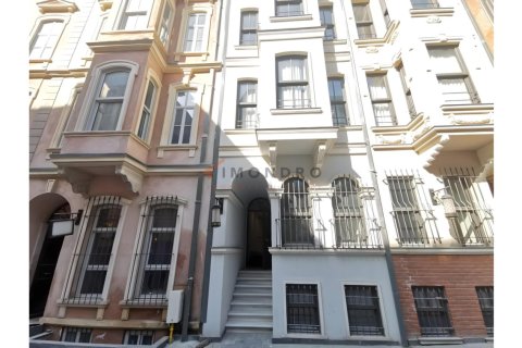 1 bedroom Apartment in Beyoglu, Turkey No. 125753