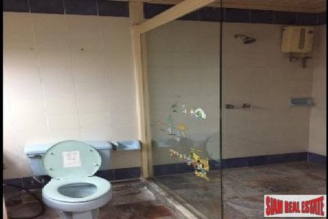 2 bedrooms Apartment in Bangkok, Thailand No. 95820 6