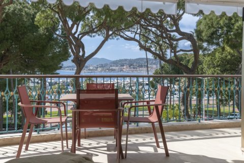 3 chambres Appartement à Cannes, France No. 69168 2