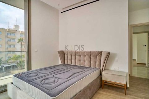 2 bedrooms Apartment in Germasogeia, Cyprus No. 104024 11