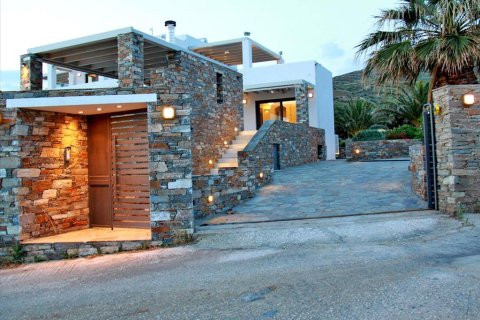 8 bedrooms Villa in Karystos, Greece No. 59317 7